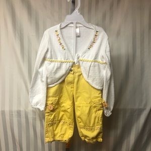 *SOLD*Gymboree Capri Pants & Sweater, Size 5